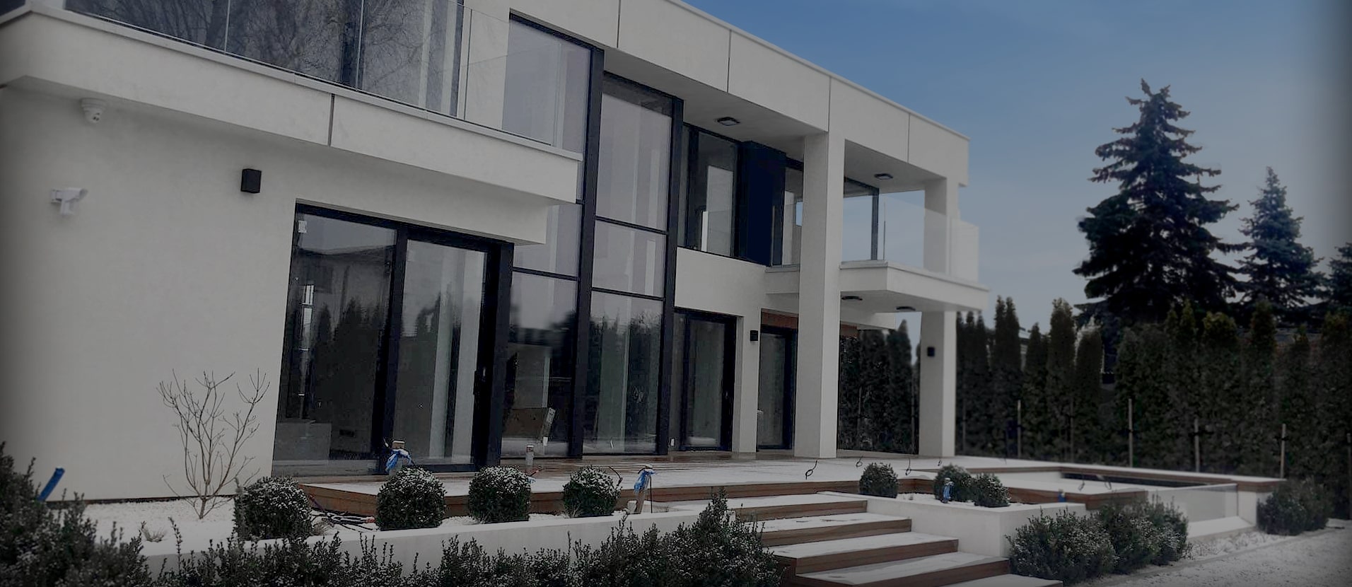 New house - ogrody